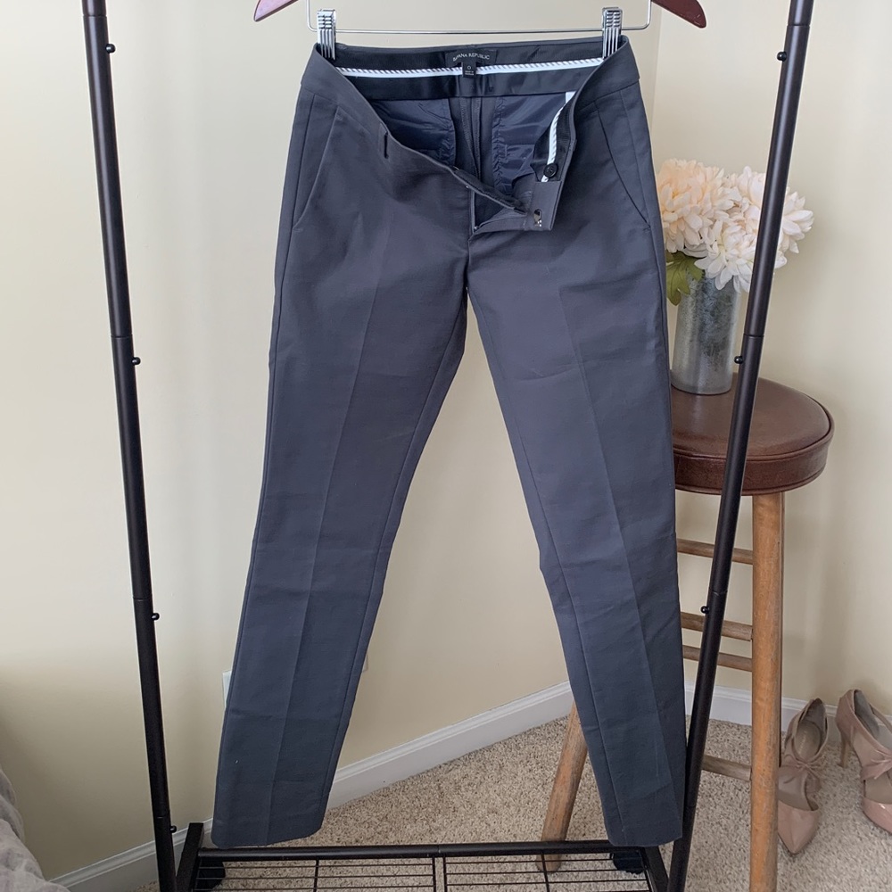 Banana Republic charcoal straight leg pants